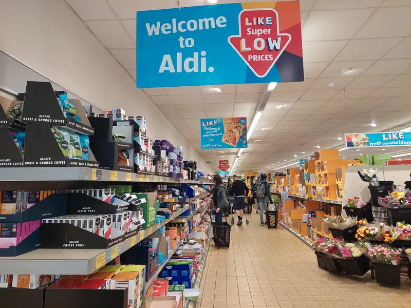 ALDI Store Hours