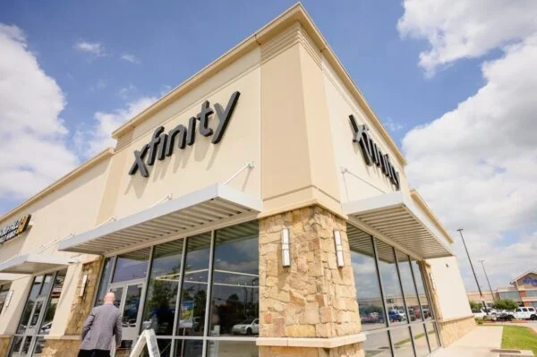Xfinity Store Hours