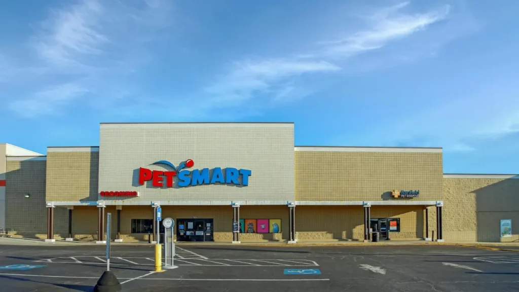 PetSmart Store's Outer View - Is PetSmart Open on Labor Day?