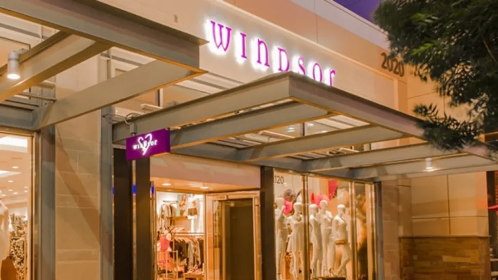 Windsor Store Exterior - Is Windsor Open on Thanksgiving?