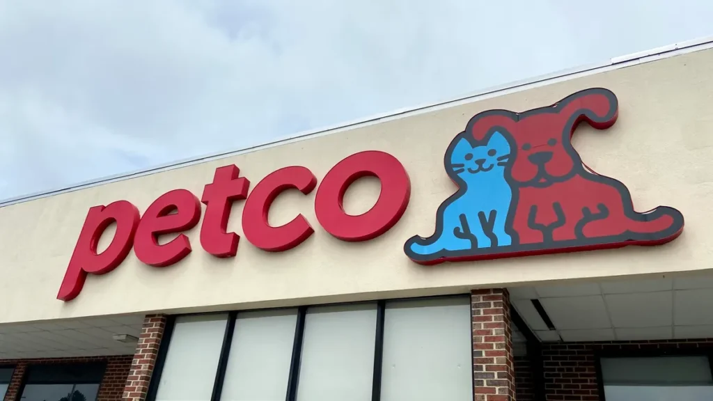 Petco Store Hours