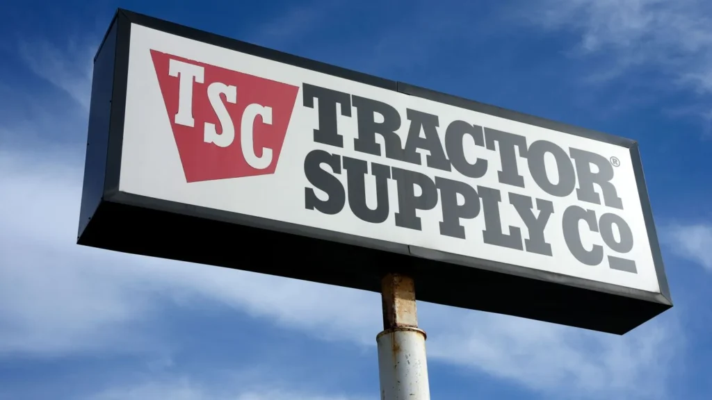 Is Tractor Supply Open on Thanksgiving? Know!