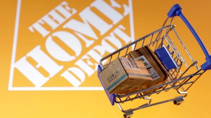 Is Home Depot Open on Christmas