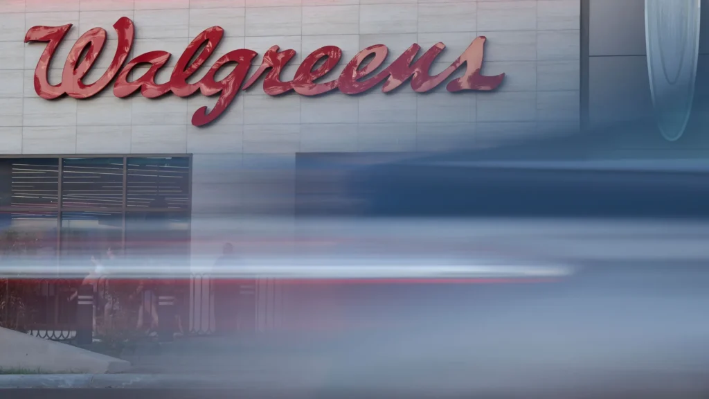 Is Walgreens Open on New Year's